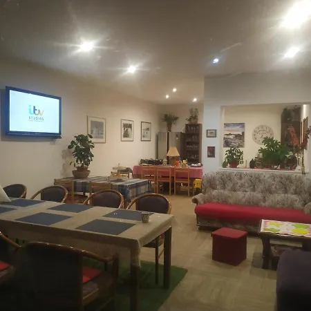 Stone Gardens Hostel